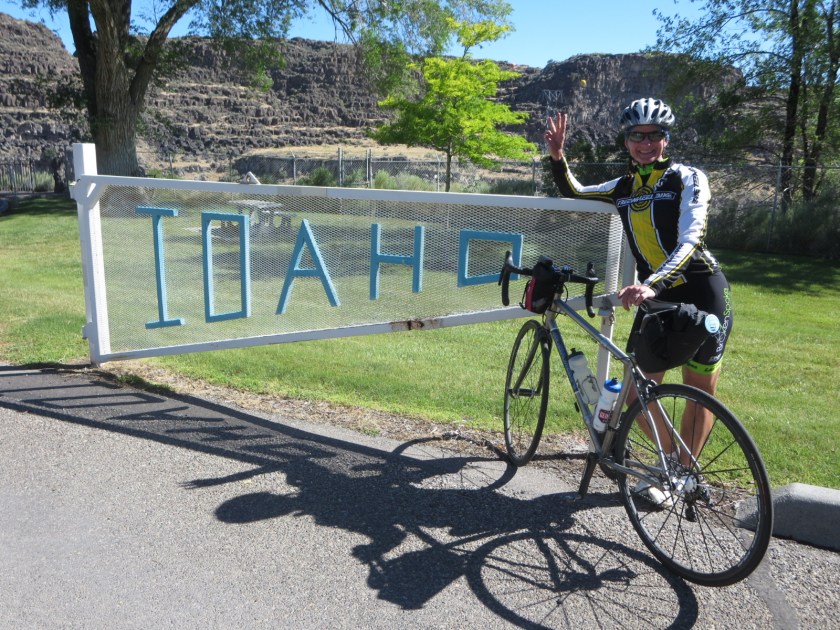 1F2AE6B4-12A1-4E64-B49C-5BF66845C35D