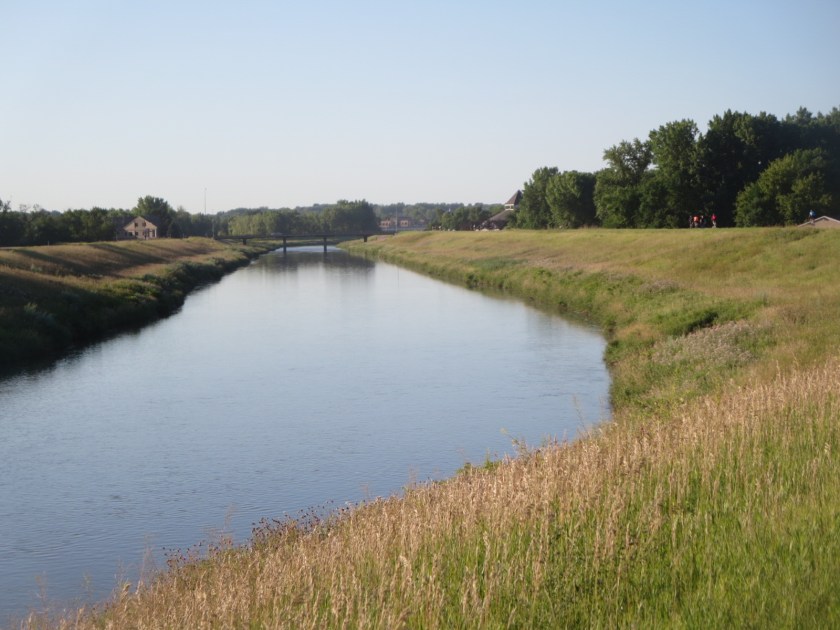 2B70A2AF-12AB-478F-85B4-ABD7677C14D7