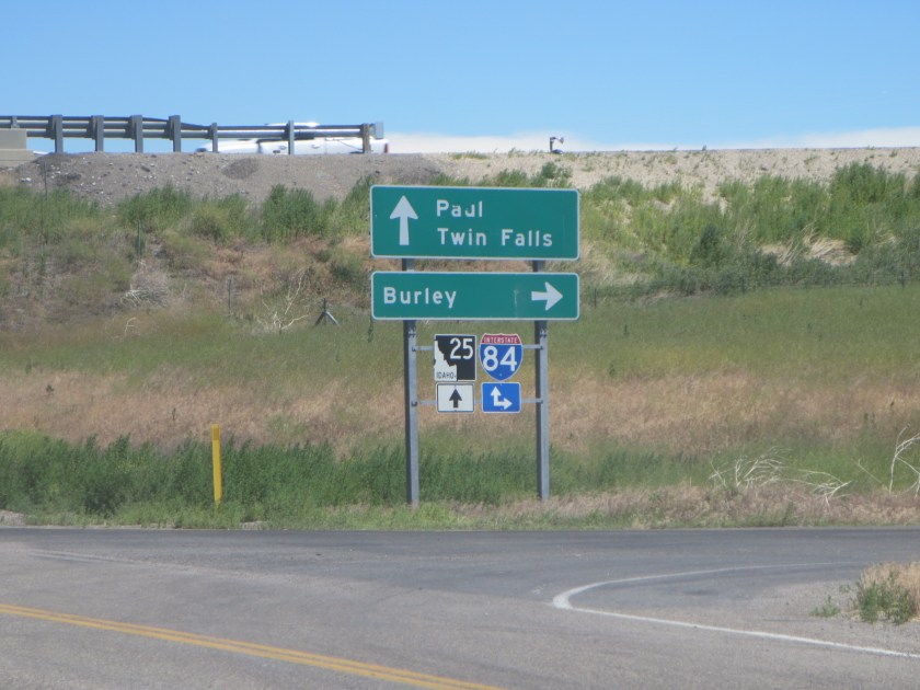 77766B64-41E9-4444-89B7-8BDB7DAFA9F4