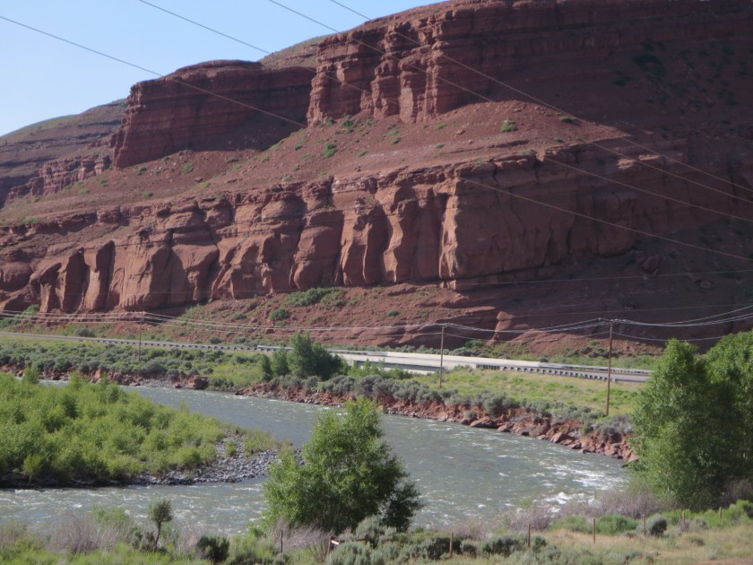 8FAB060B-1A52-4A6D-A83E-88F9196A1D35