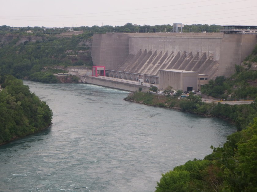 AE6D795C-6DDA-4541-AD5D-6472F5F834EF