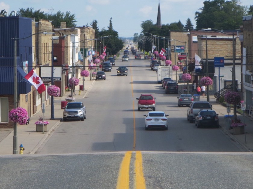 AF3E9DFF-0FCE-4BA0-B10E-598AC19181DD