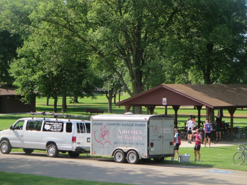 B987ECAF-F0EC-482F-9408-2BDD9F702509