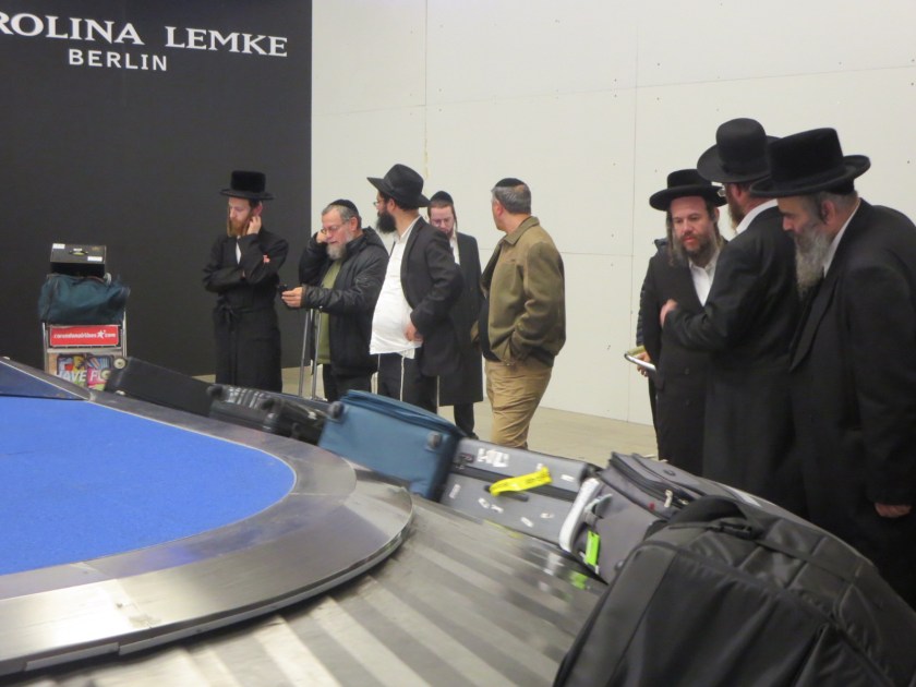 3749E7A5-F9ED-4213-87DE-E7138E17398F