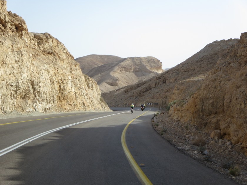 434AE774-6136-453C-A9DA-C6B90A7AEE69