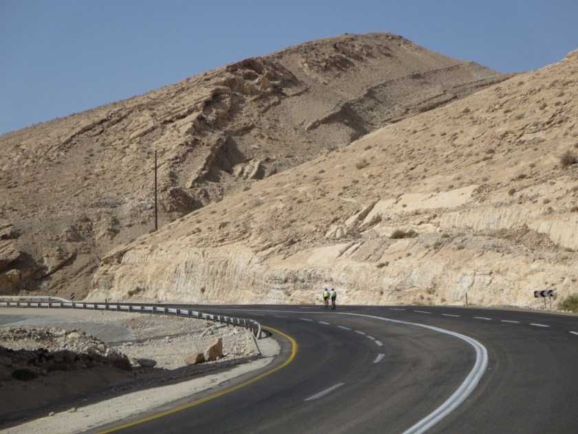 8467FEFB-77A6-4490-BEFD-1FF69CF438CB